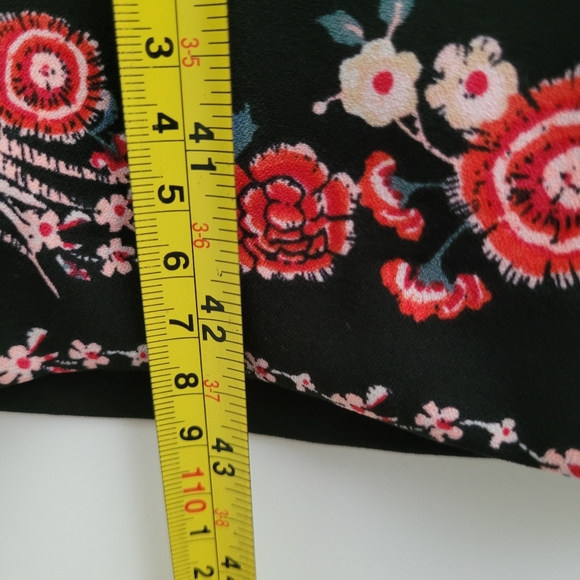 NWT New York & Company High Waist Wide Leg Black Pants with Floral Lining Small - Picture 7 of 12